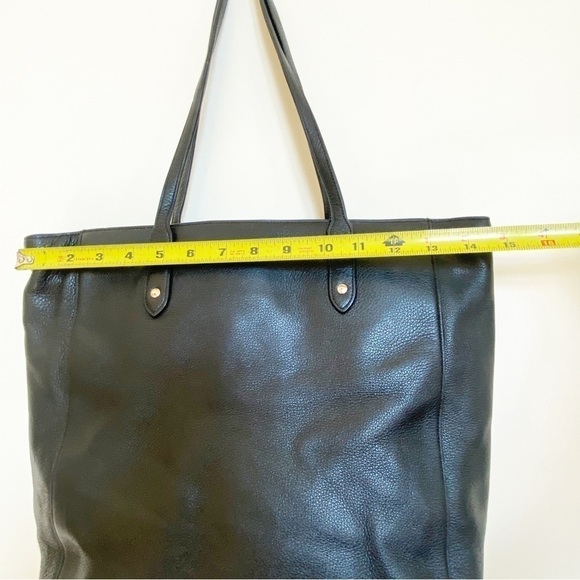 COACH F12184 Black Pebbled Leather TOWN Tote Shoulder Bag Purse Gold Hardware - Picture 10 of 16